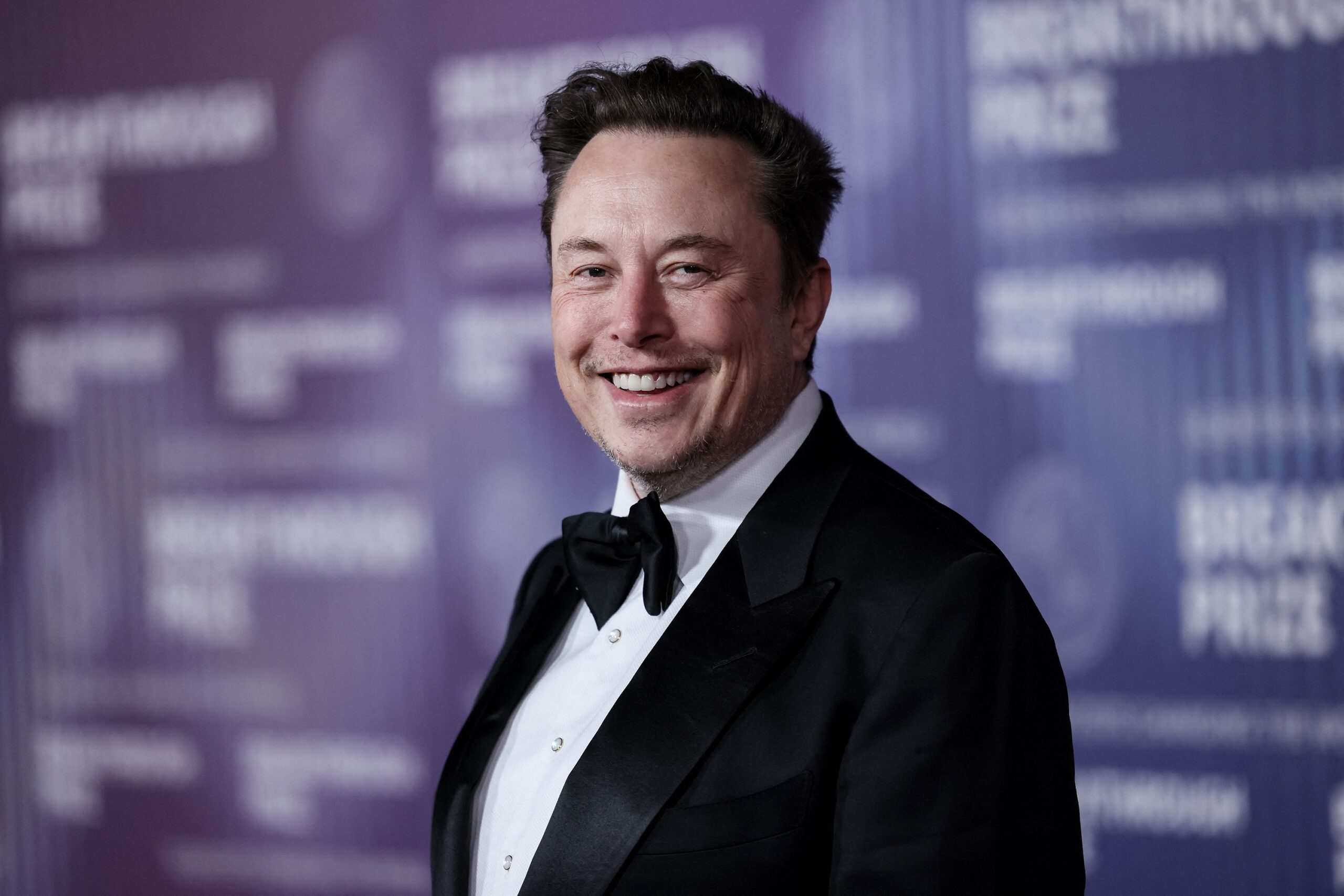 Driving the Future or Derailing It? Elon Musk’s 2025 in Focus